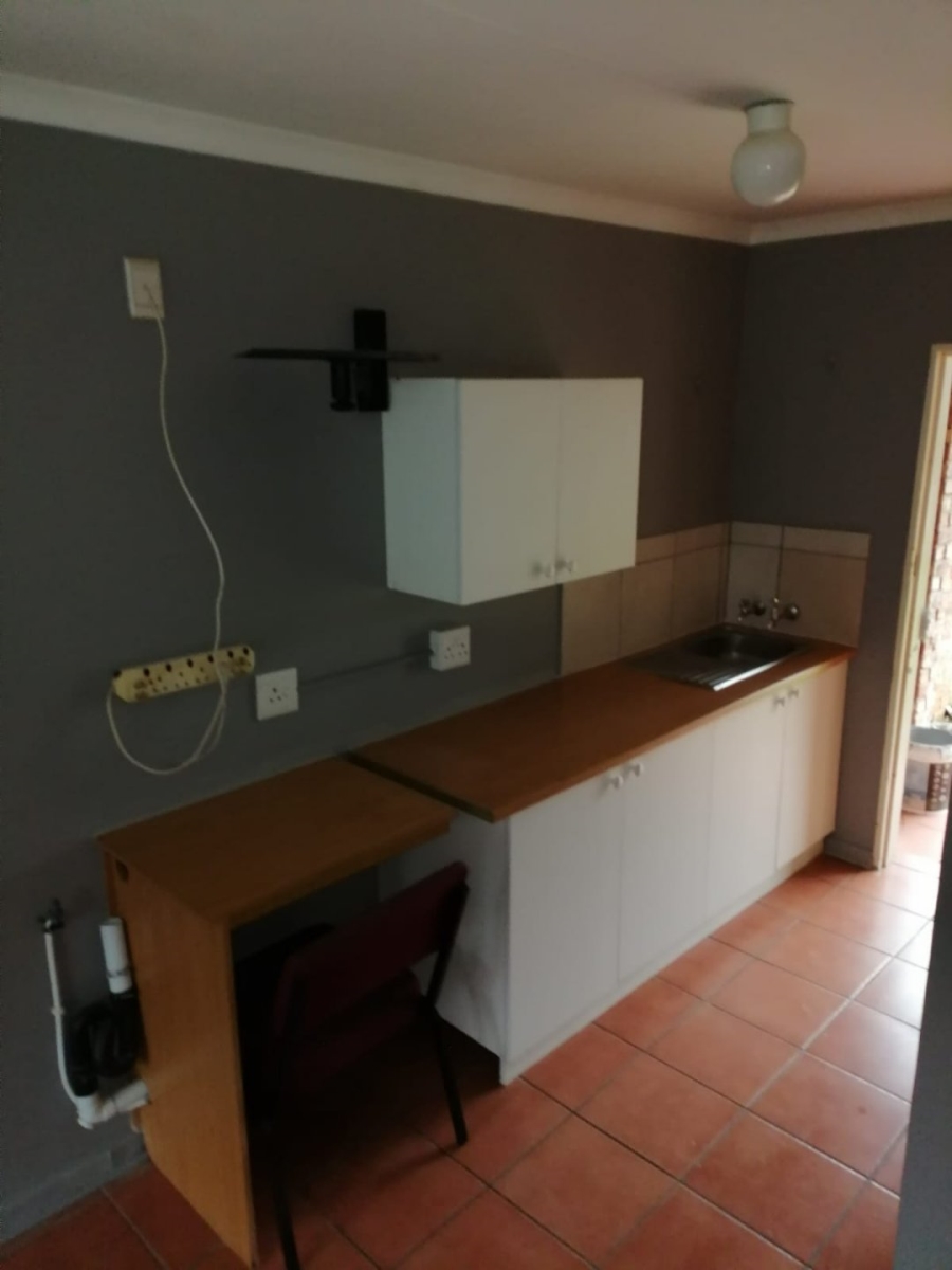 1 Bedroom Property for Sale in Navalsig Free State
